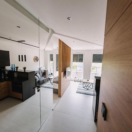 Hypnotize Apartment โคนิน ภายนอก รูปภาพ