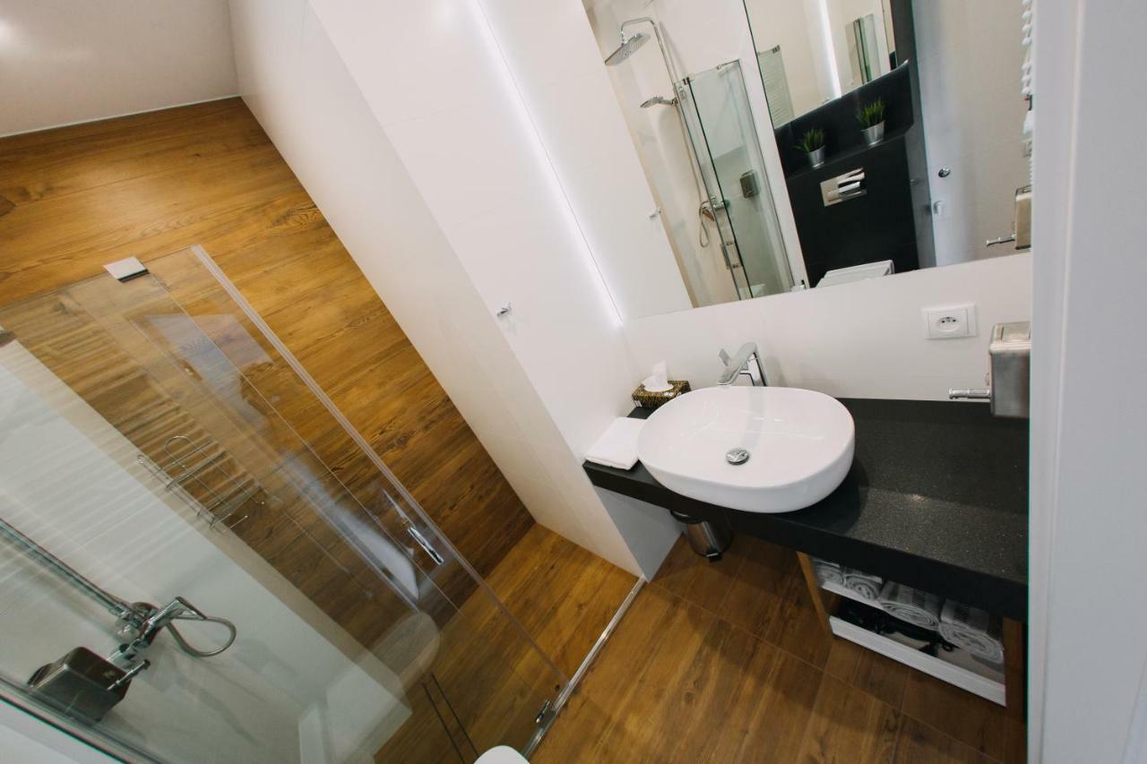 Hypnotize Apartment โคนิน ภายนอก รูปภาพ