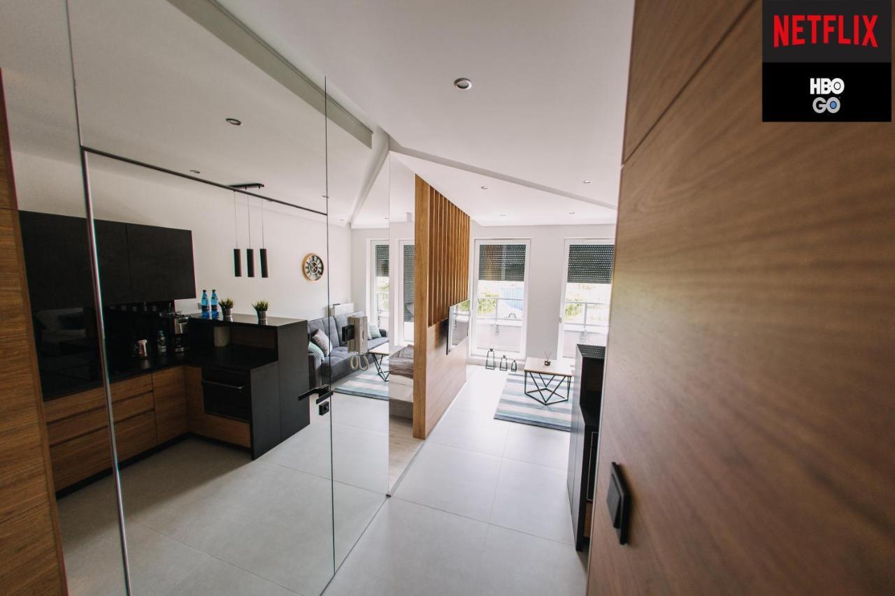 Hypnotize Apartment โคนิน ภายนอก รูปภาพ